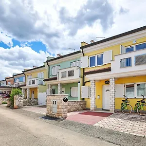  Ferienhaus Perla